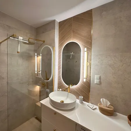 Paryska Apartmán Jelení Hora